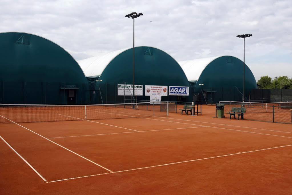 Restauracja Tenis Kortowo 3*